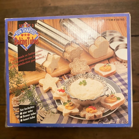 Other - Set 3 Fun-Shaped Baking Tubes Star Heart Petal NWT